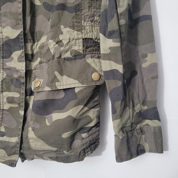 Love Tree Green Camo Full Zip Utility Jacket - Picture 4 of 11